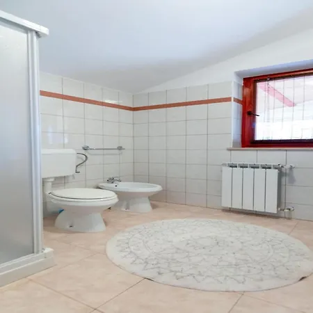 House In With Private Pool And Appartement *